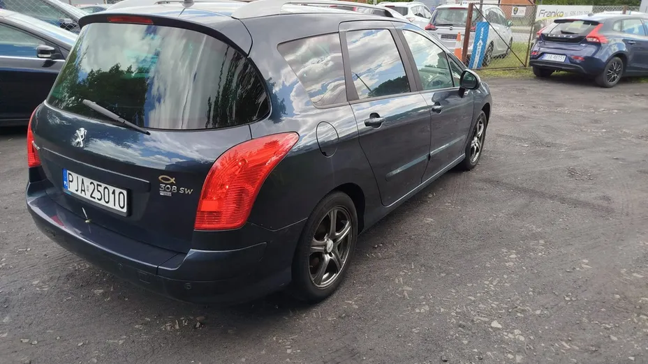 PEUGEOT 308 -