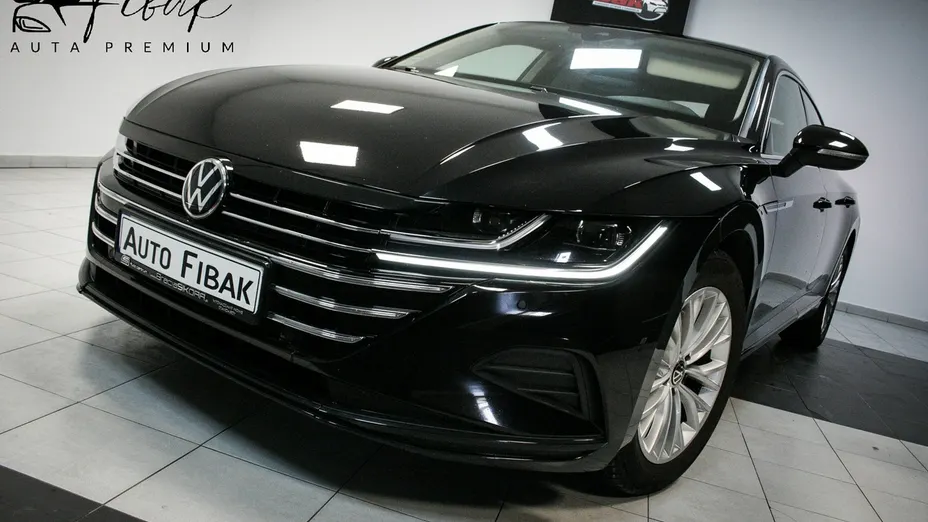 VOLKSWAGEN Arteon -