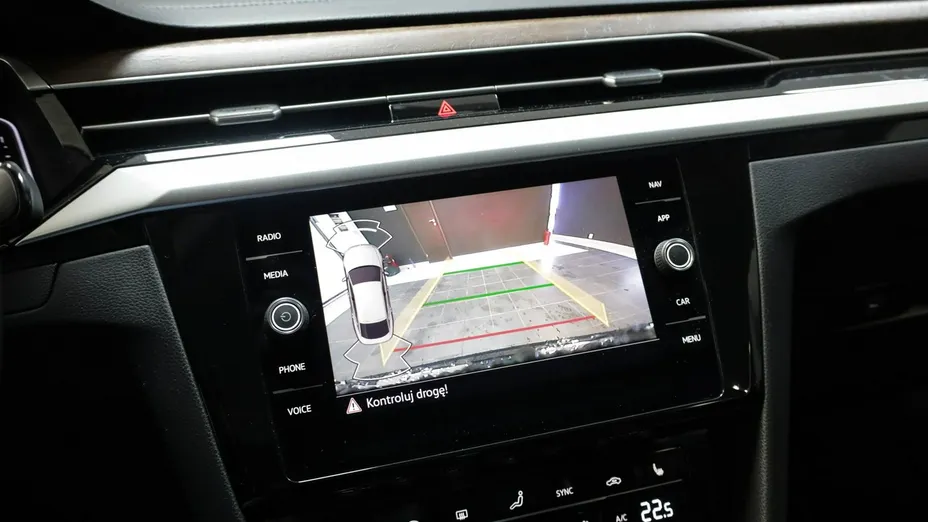 VOLKSWAGEN Arteon -