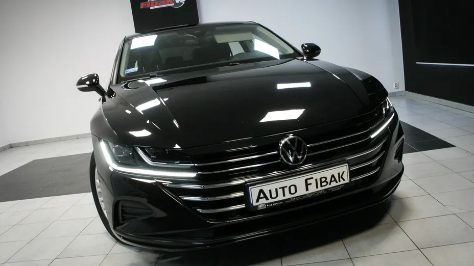 VOLKSWAGEN Arteon -