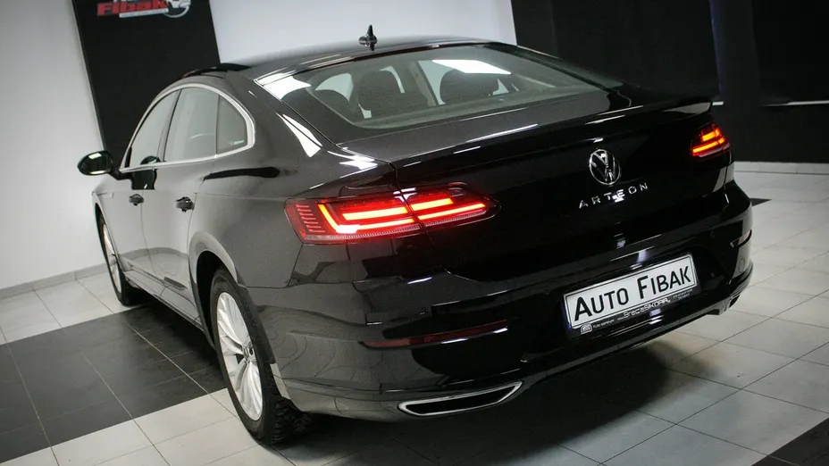 VOLKSWAGEN Arteon -