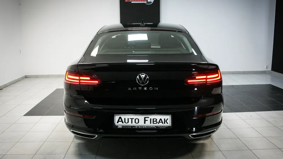 VOLKSWAGEN Arteon -