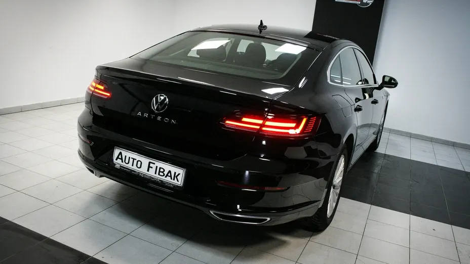 VOLKSWAGEN Arteon -