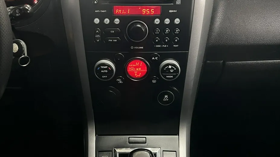SUZUKI Grand Vitara -