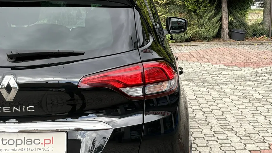 RENAULT Scenic -
