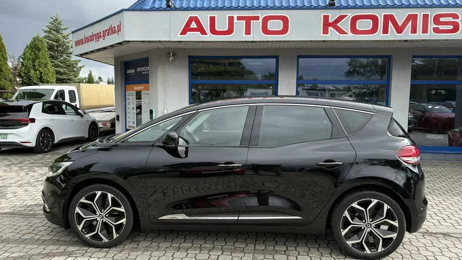 RENAULT Scenic -