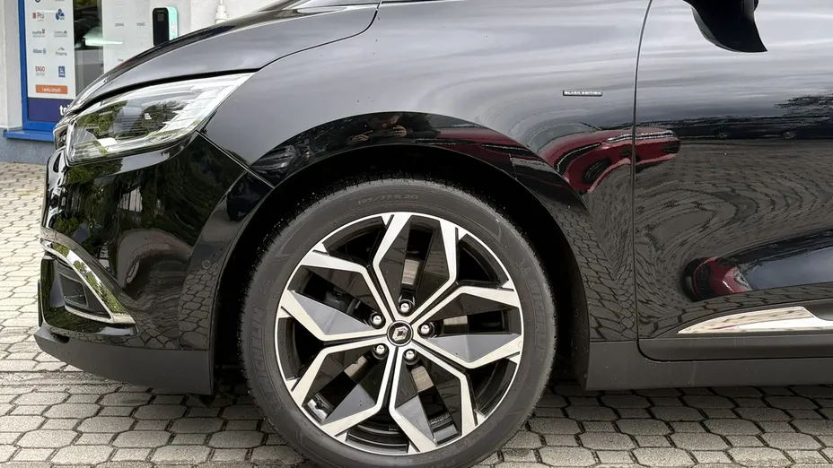 RENAULT Scenic -