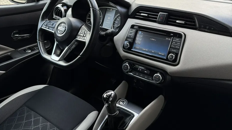 NISSAN Micra -