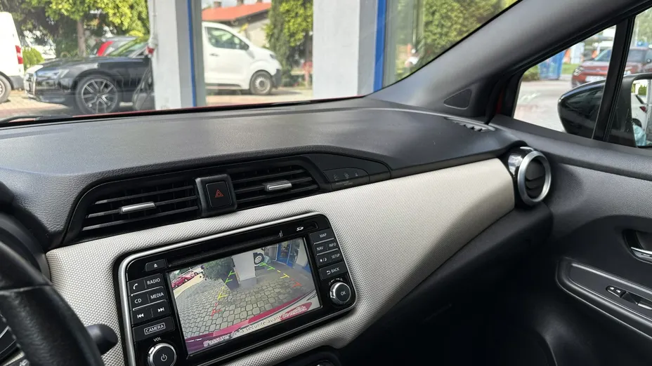 NISSAN Micra -