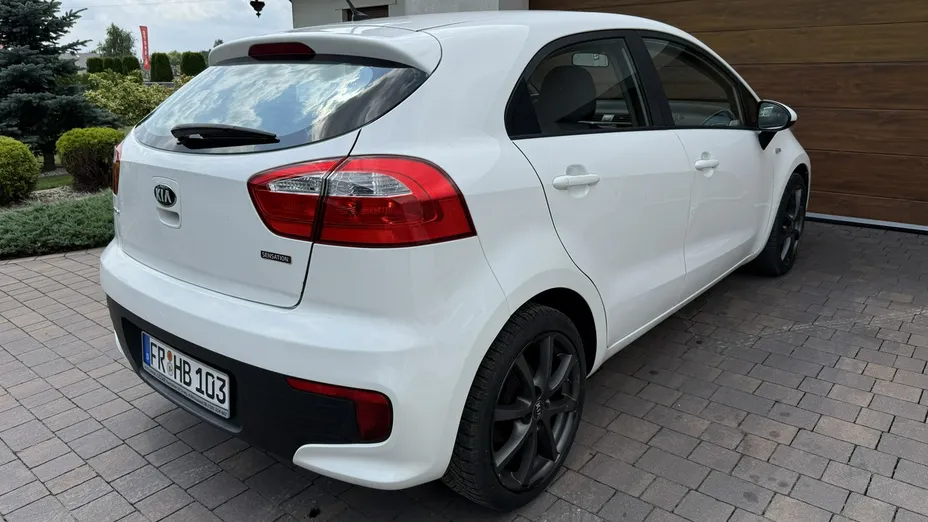 KIA Rio -