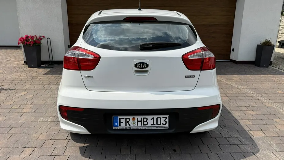 KIA Rio -