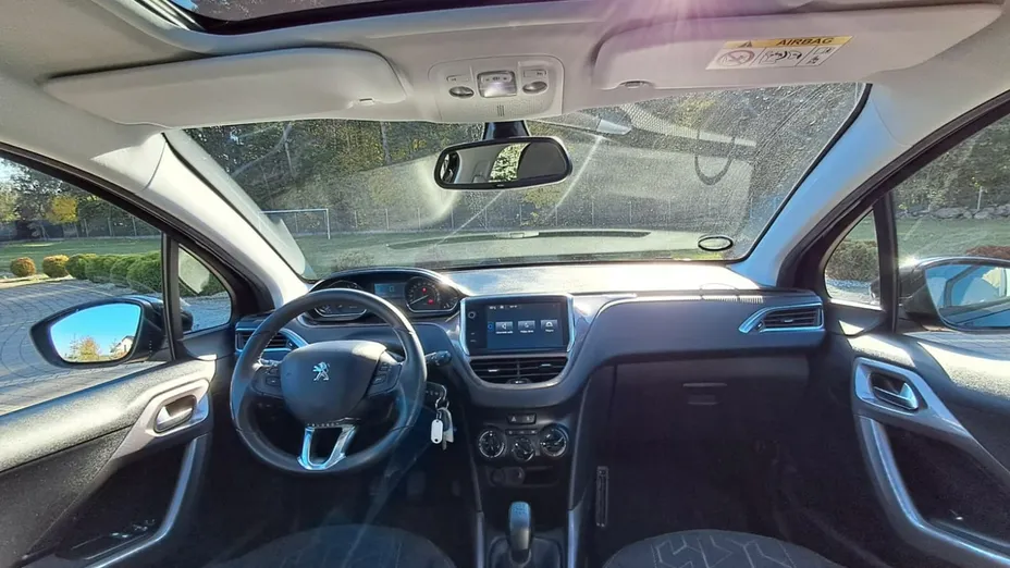 PEUGEOT 2008 -