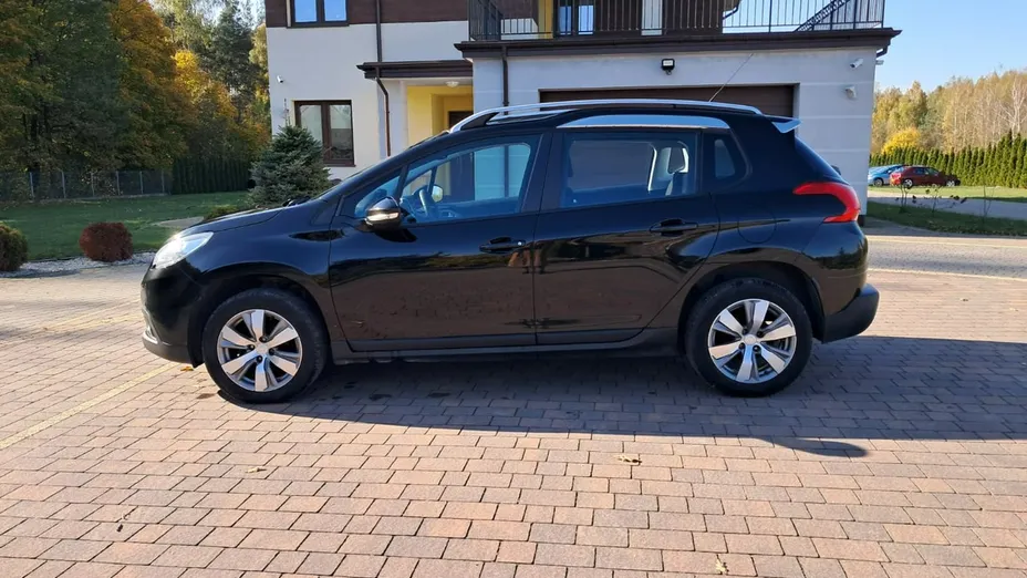 PEUGEOT 2008 -