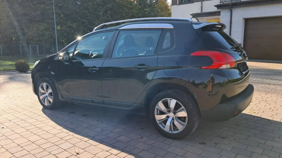PEUGEOT 2008 -