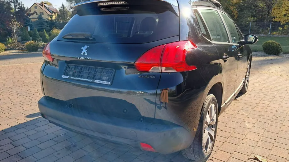 PEUGEOT 2008 -