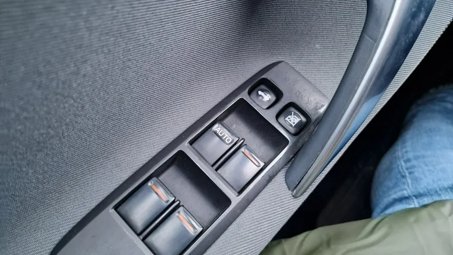 NISSAN Primera -