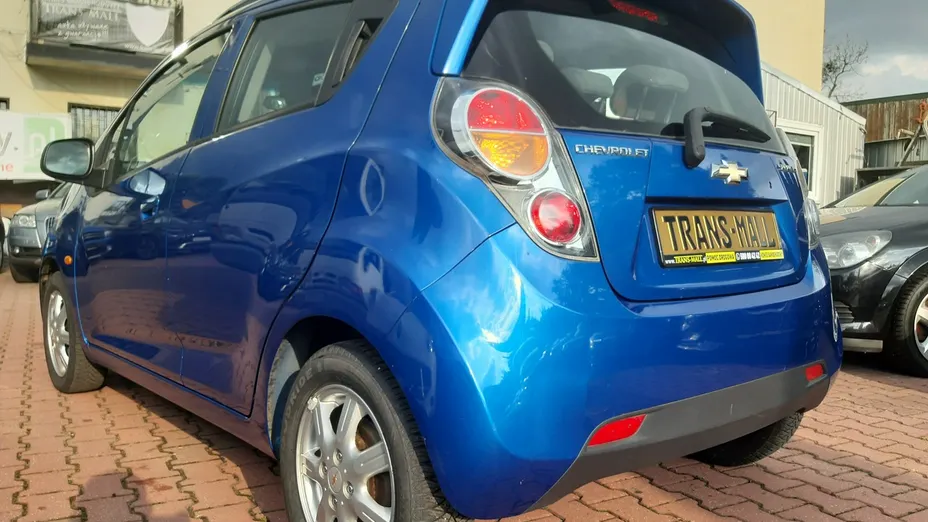 CHEVROLET Spark -