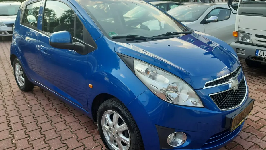 CHEVROLET Spark -
