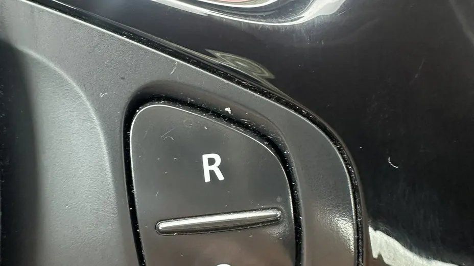 RENAULT Clio -