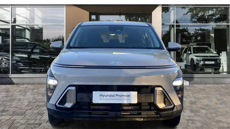 HYUNDAI Kona -