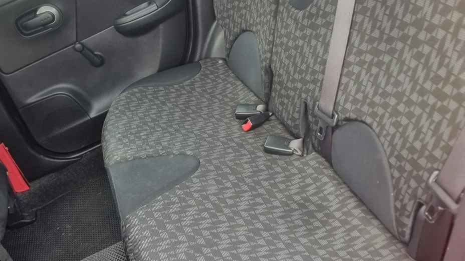 NISSAN Note -