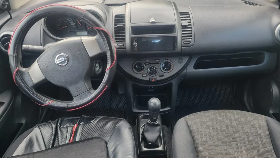 NISSAN Note -