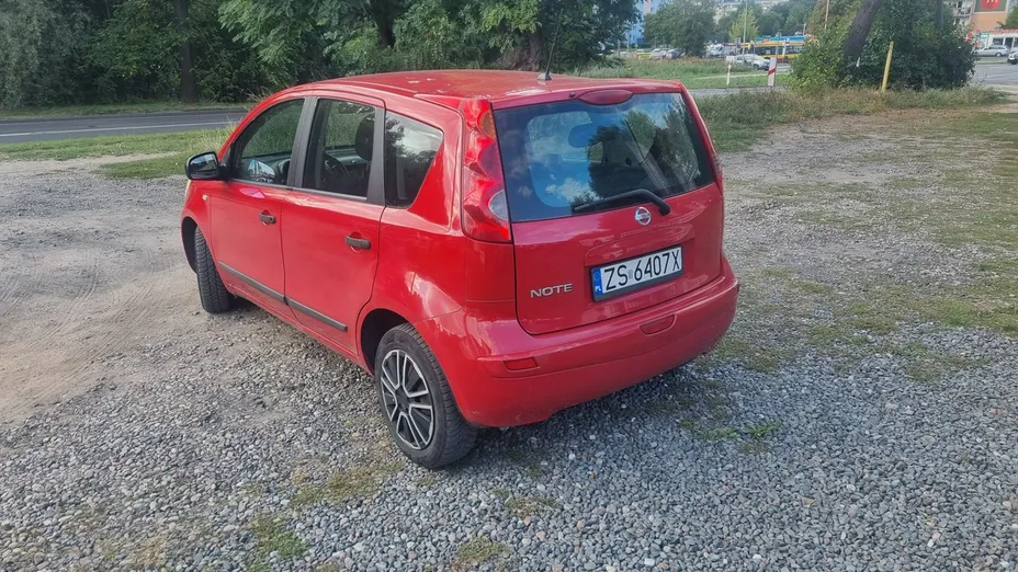 NISSAN Note -