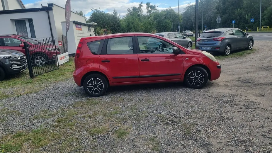 NISSAN Note -