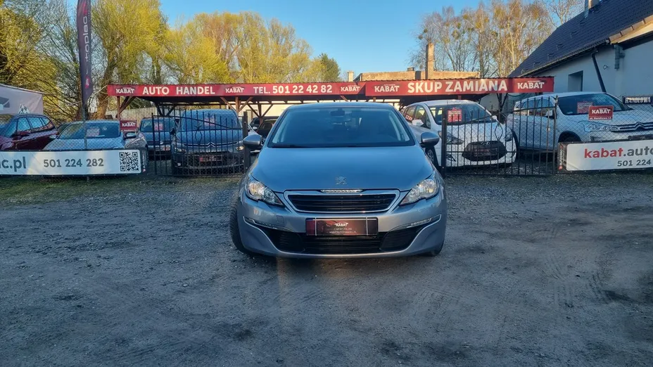 PEUGEOT 308 -