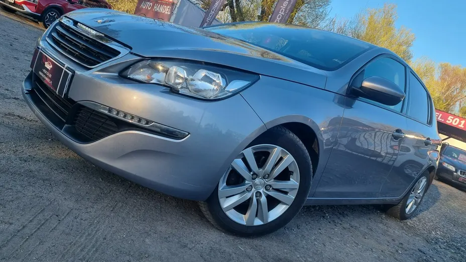 PEUGEOT 308 -