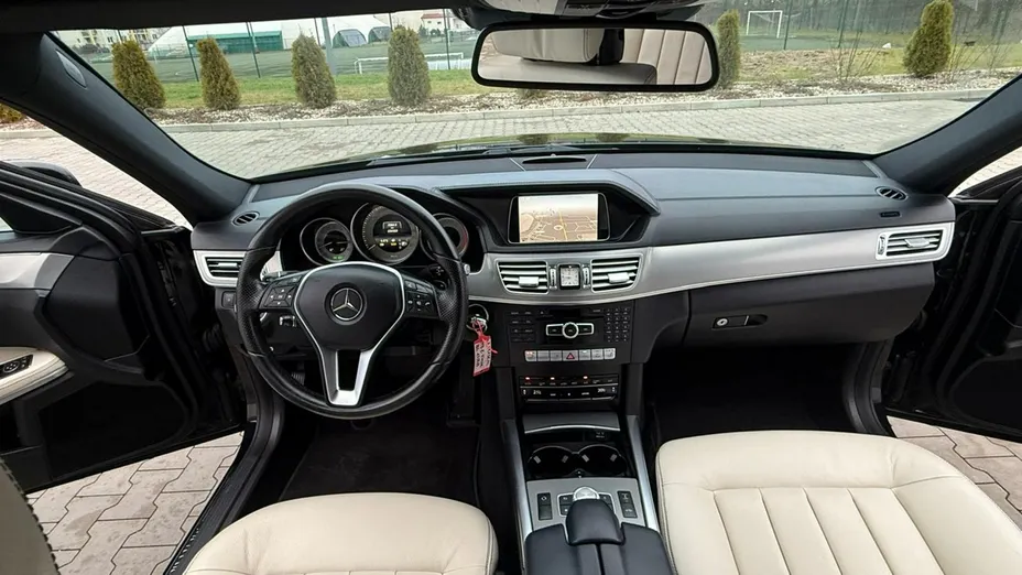 MERCEDES-BENZ E Klasa -