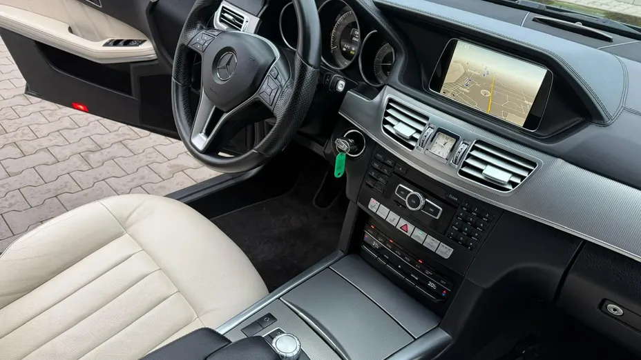 MERCEDES-BENZ E Klasa -