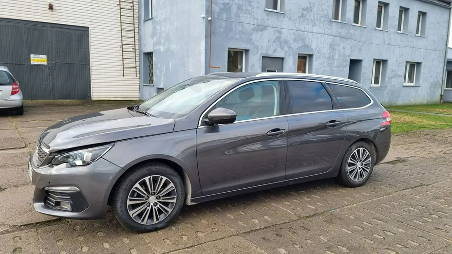PEUGEOT 308 -