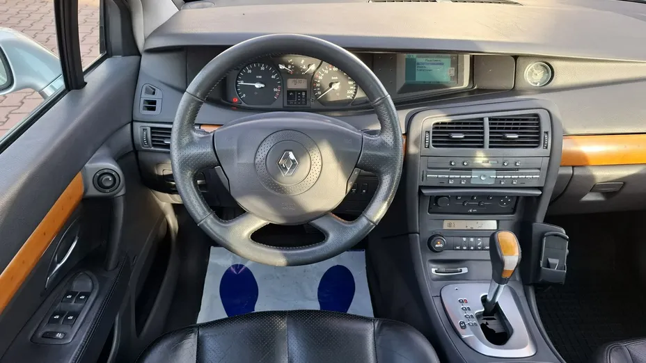 RENAULT Vel Satis -