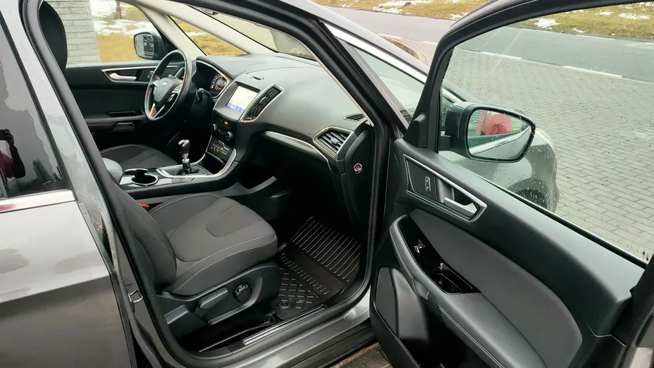 FORD S-MAX -