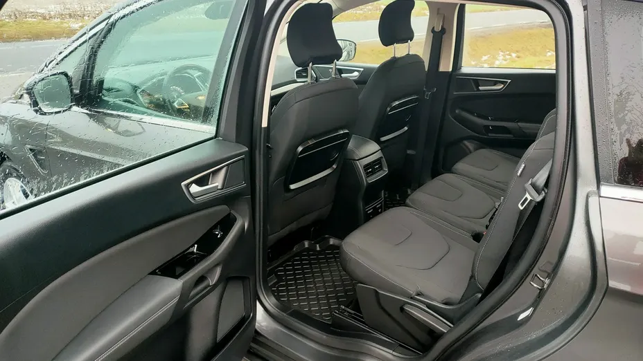 FORD S-MAX -