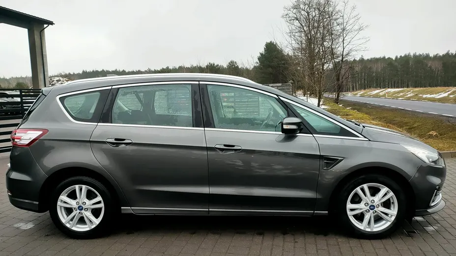 FORD S-MAX -