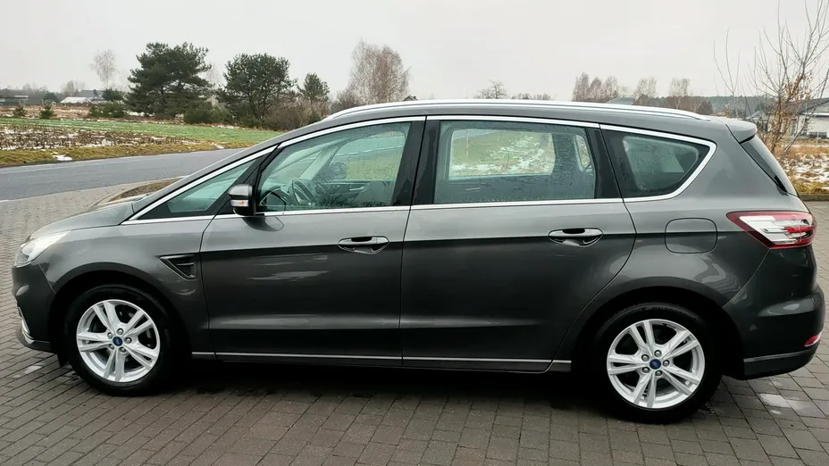 FORD S-MAX -