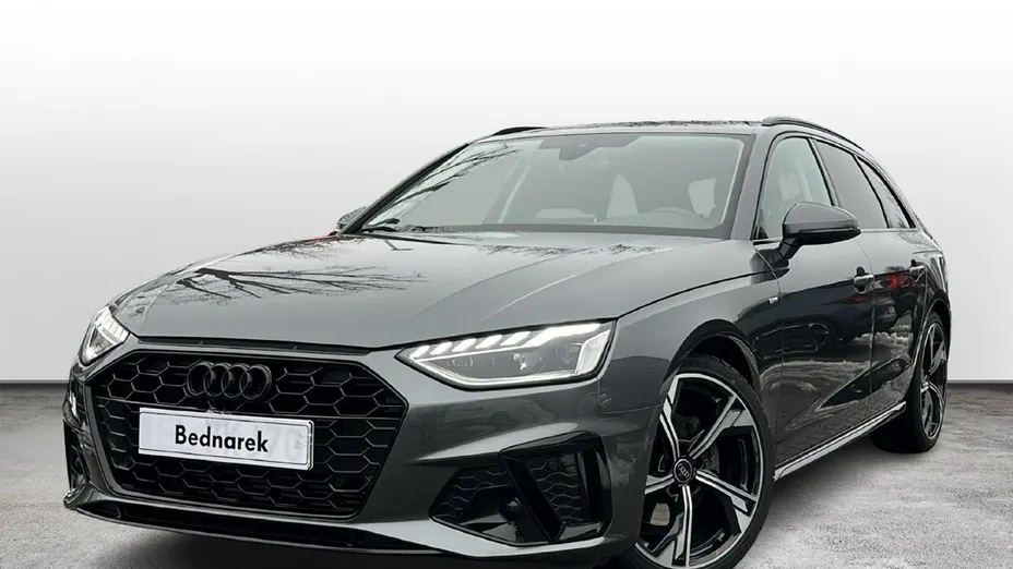 AUDI A4 -