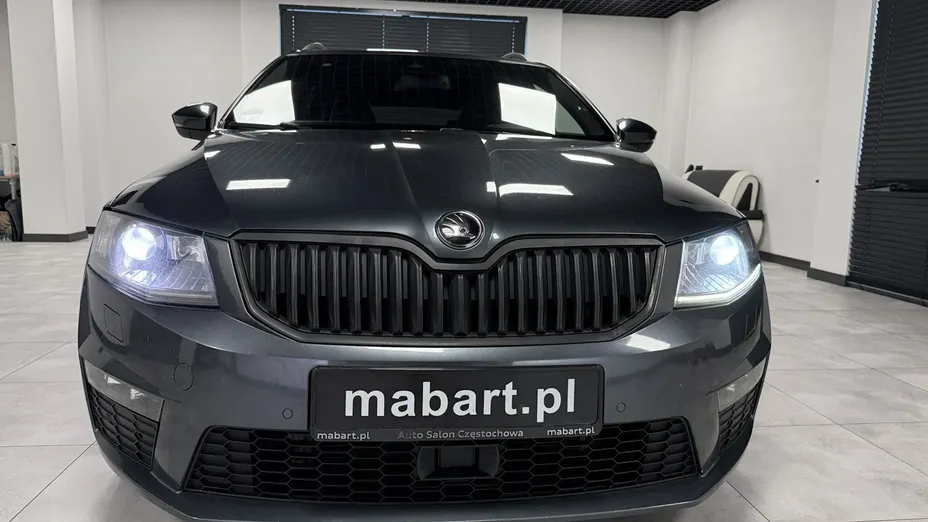 SKODA Octavia -