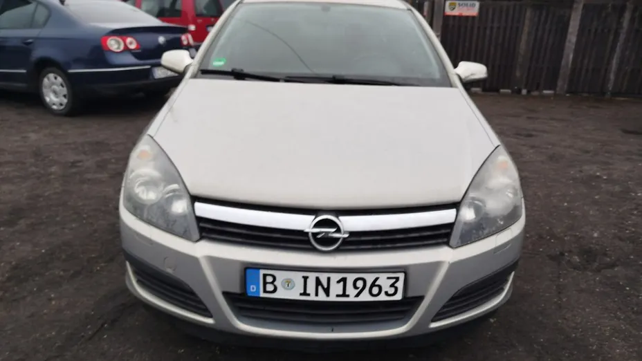 OPEL Astra -
