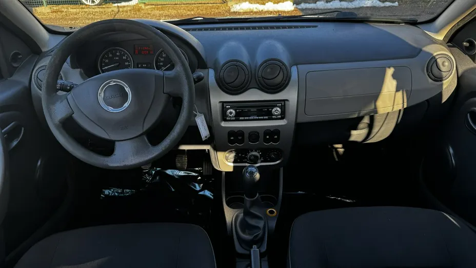 DACIA Sandero -