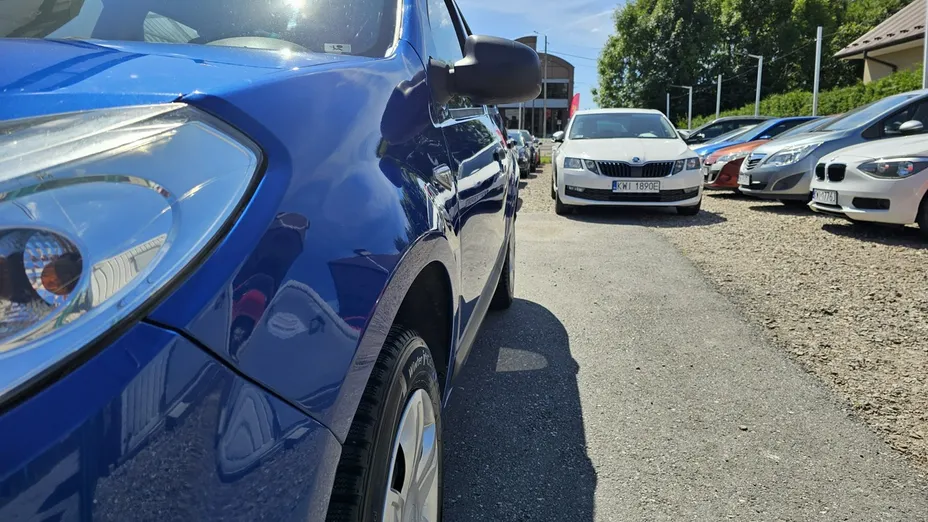 DACIA Sandero -