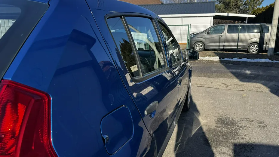 DACIA Sandero -