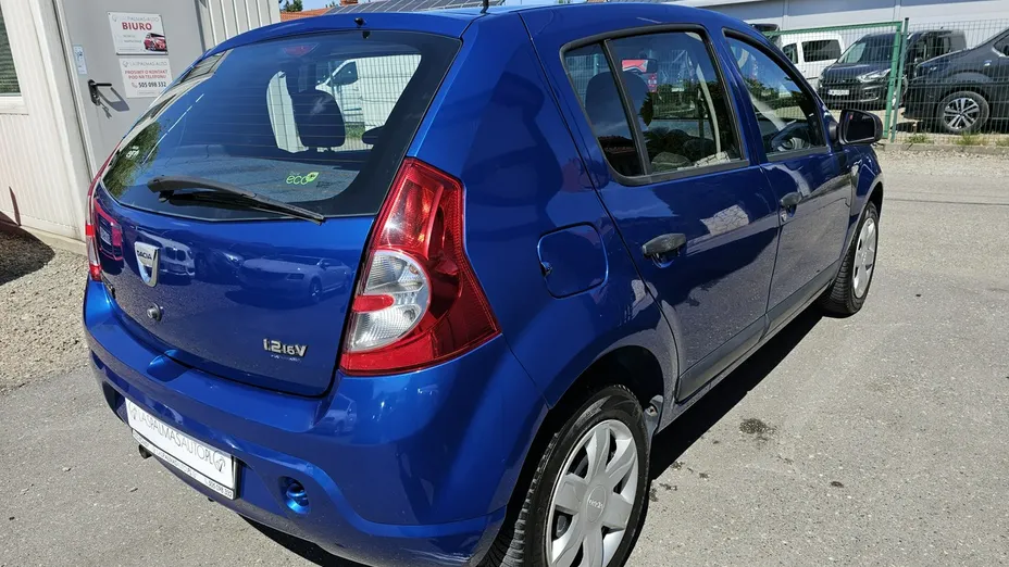 DACIA Sandero -