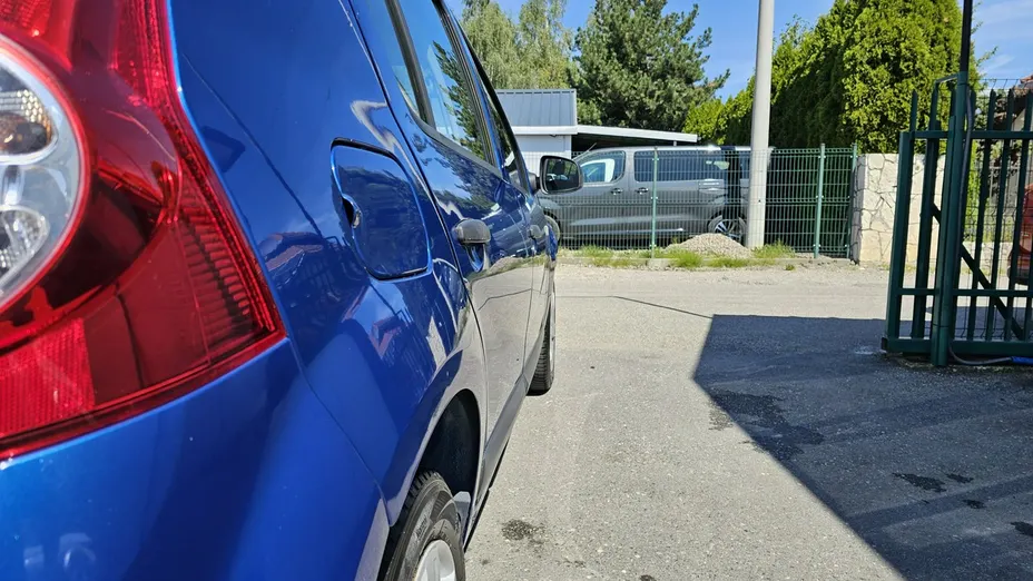 DACIA Sandero -