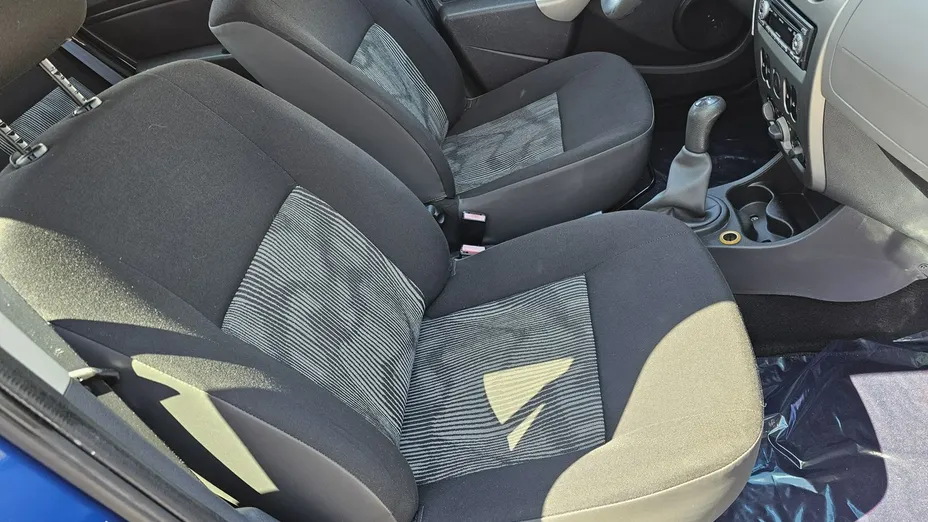 DACIA Sandero -
