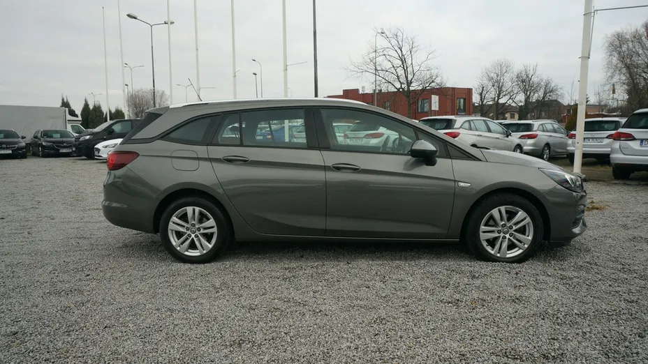 OPEL Astra -