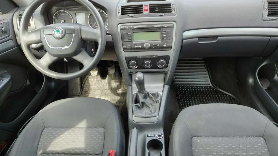 SKODA Octavia -