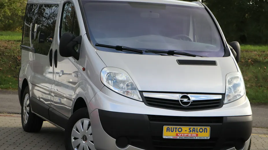 OPEL Vivaro -
